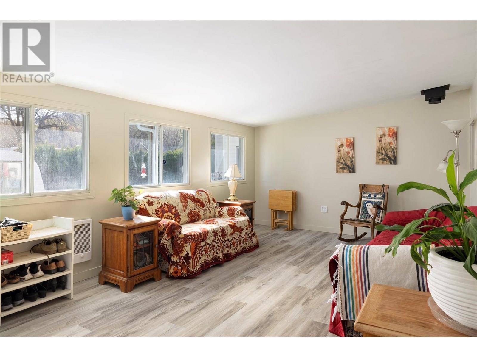 6262 Chukar Road, Vernon, British Columbia  V1H 1M8 - Photo 17 - 10343739