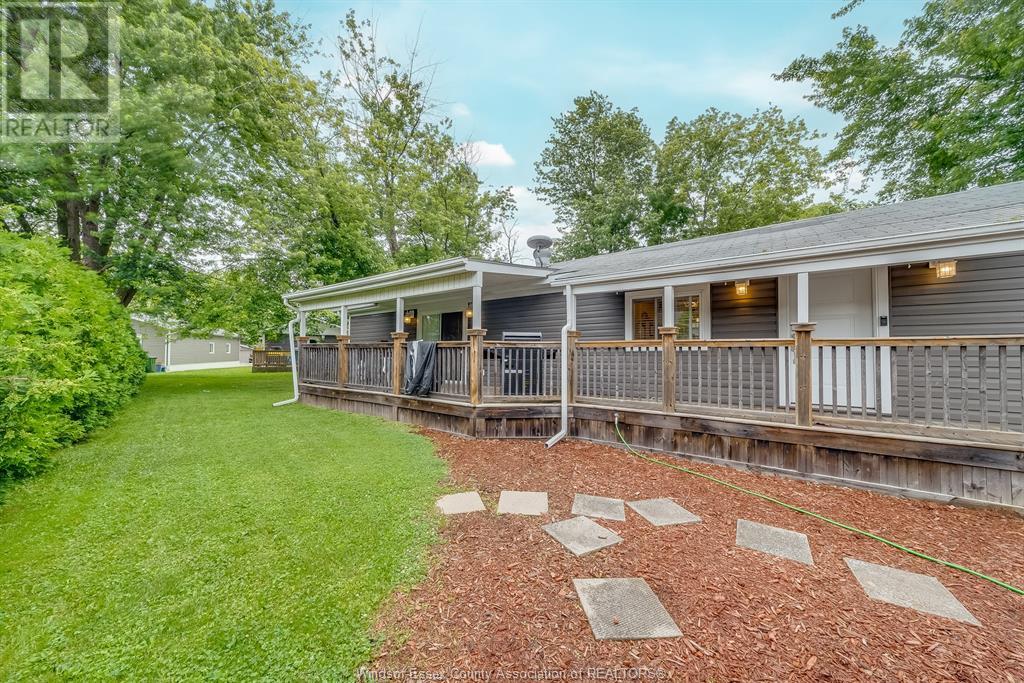200 Steven Court, Essex, Ontario  N8M 2A8 - Photo 7 - 25015871