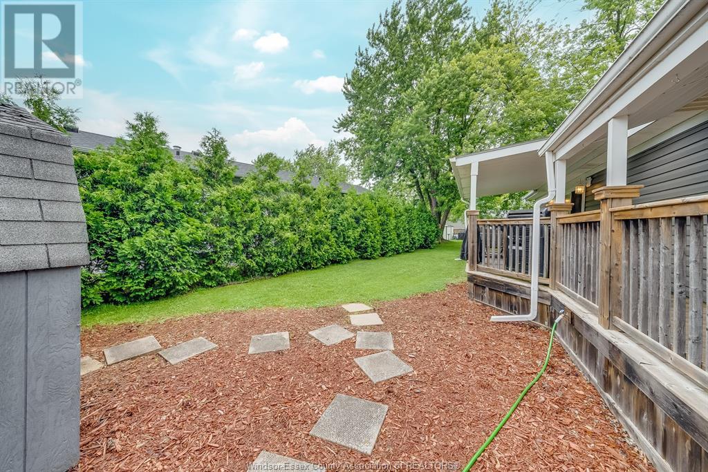 200 Steven Court, Essex, Ontario  N8M 2A8 - Photo 8 - 25015871