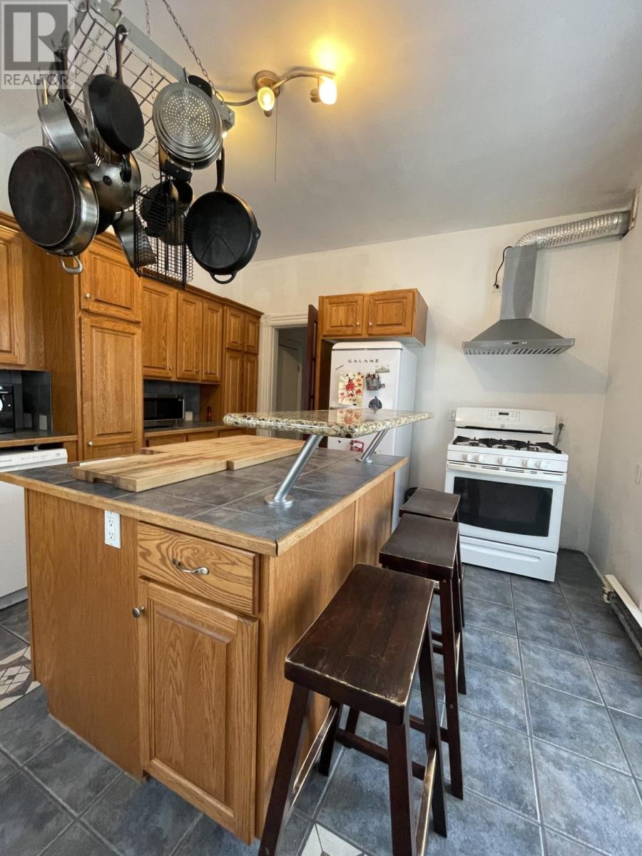 598 Main Street, Montague, Prince Edward Island  C0A 1R0 - Photo 10 - 202515474