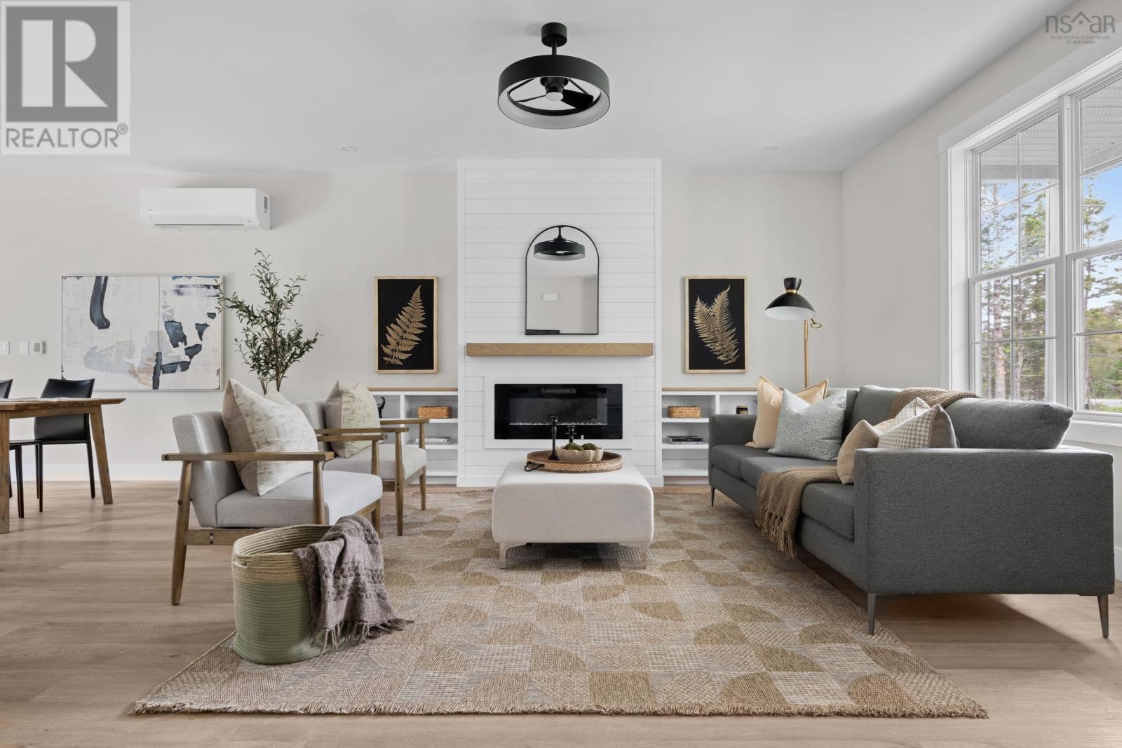 Property at 34 Persian Court image 4