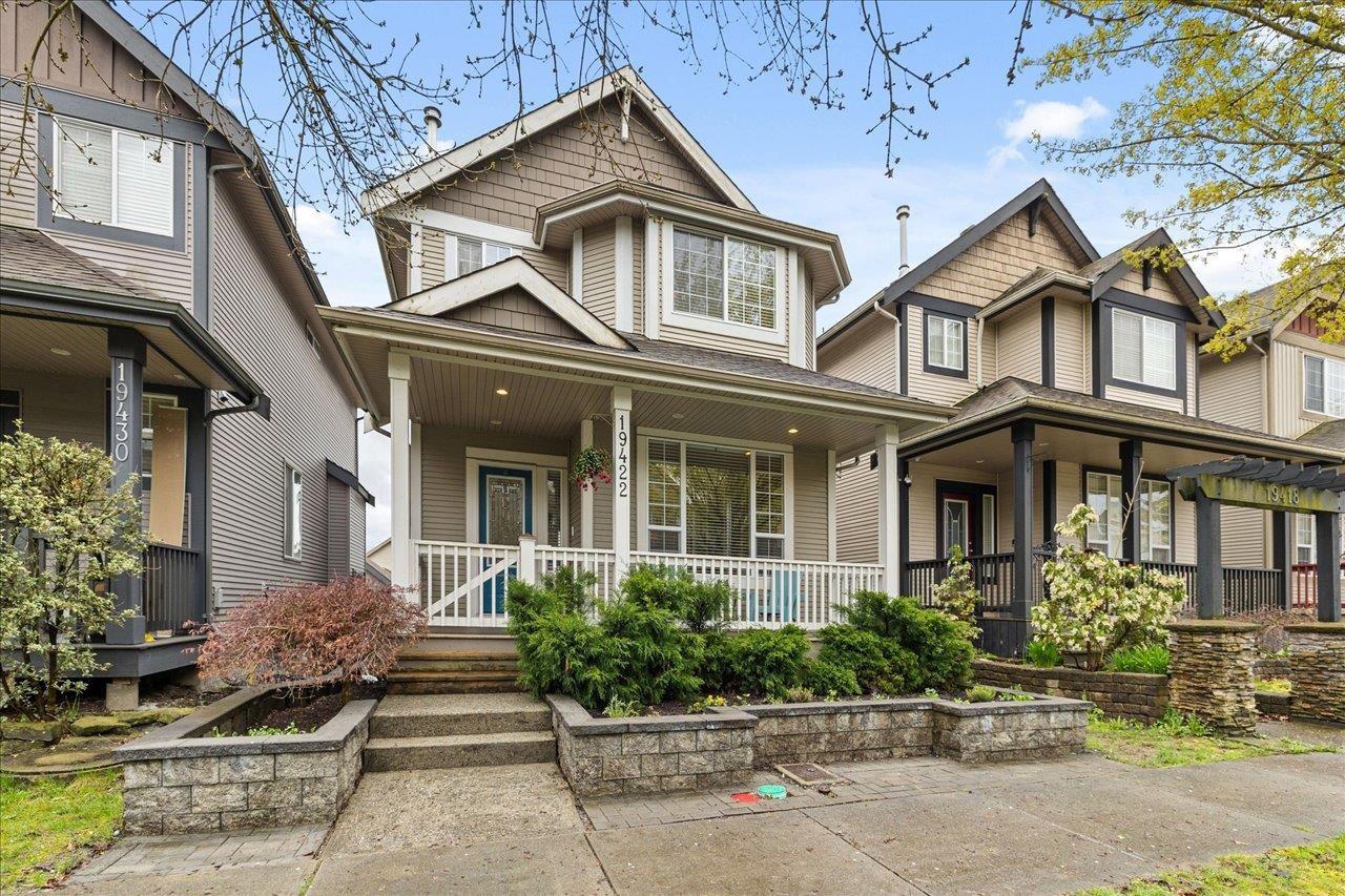 Property at 19422 66A AVENUE image 2