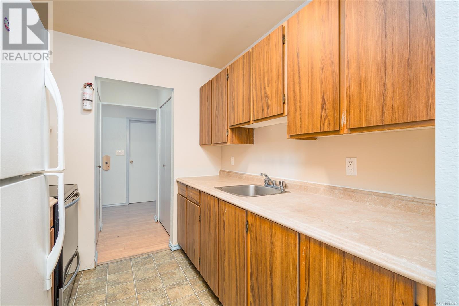 107 611 Macmillan Dr, Sayward, British Columbia  V0P 1R0 - Photo 10 - 1004249