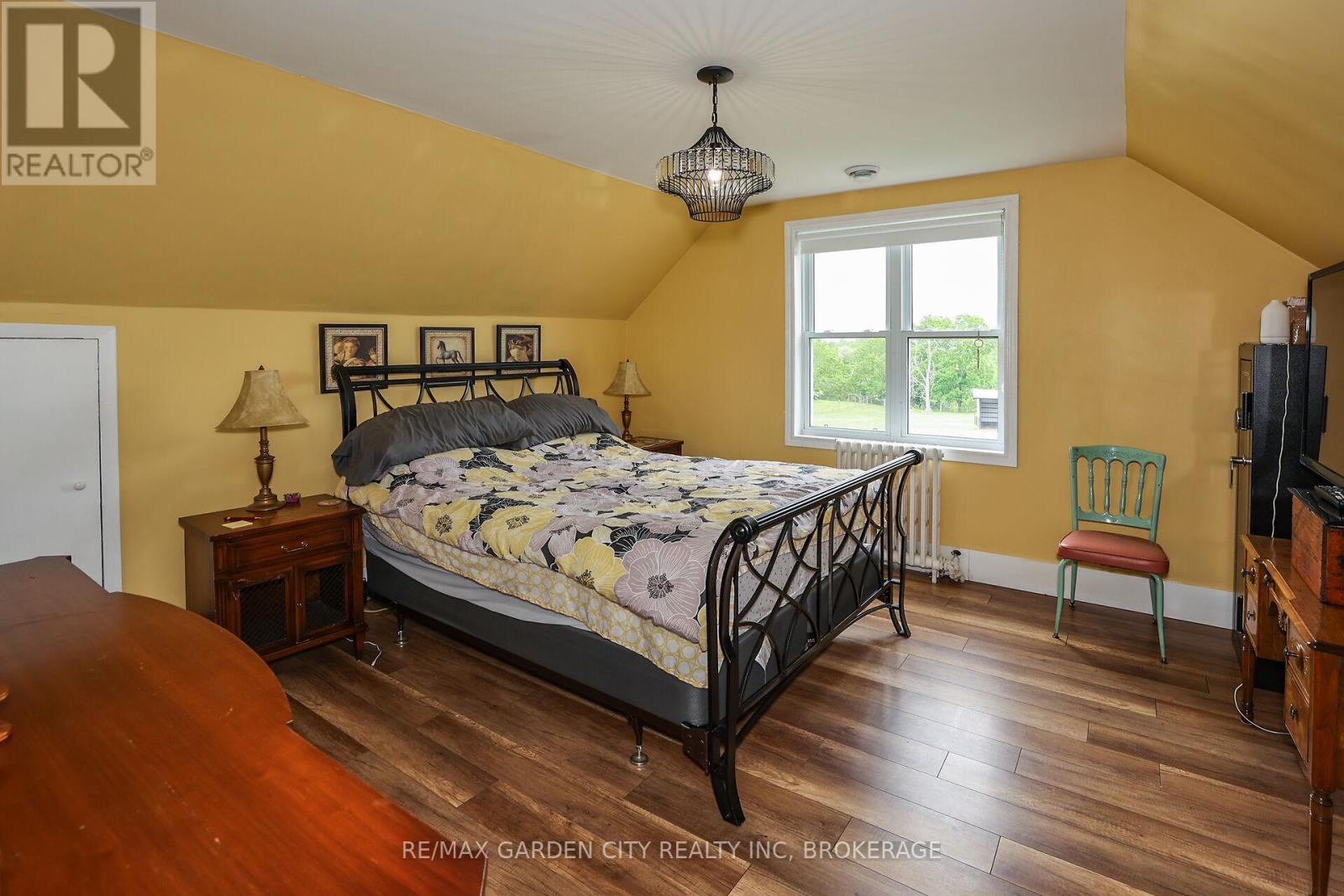 2460 Effingham Street, Pelham, Ontario  L0S 1C0 - Photo 22 - X12235325