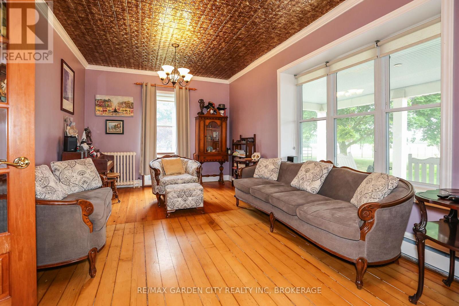 2460 Effingham Street, Pelham, Ontario  L0S 1C0 - Photo 15 - X12235325