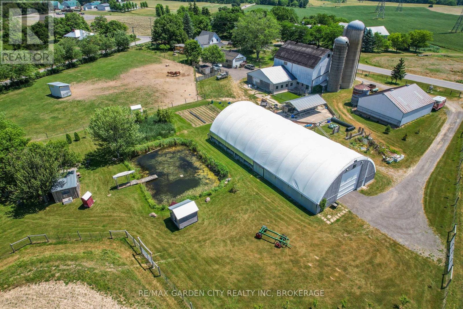2460 Effingham Street, Pelham, Ontario  L0S 1C0 - Photo 50 - X12235325