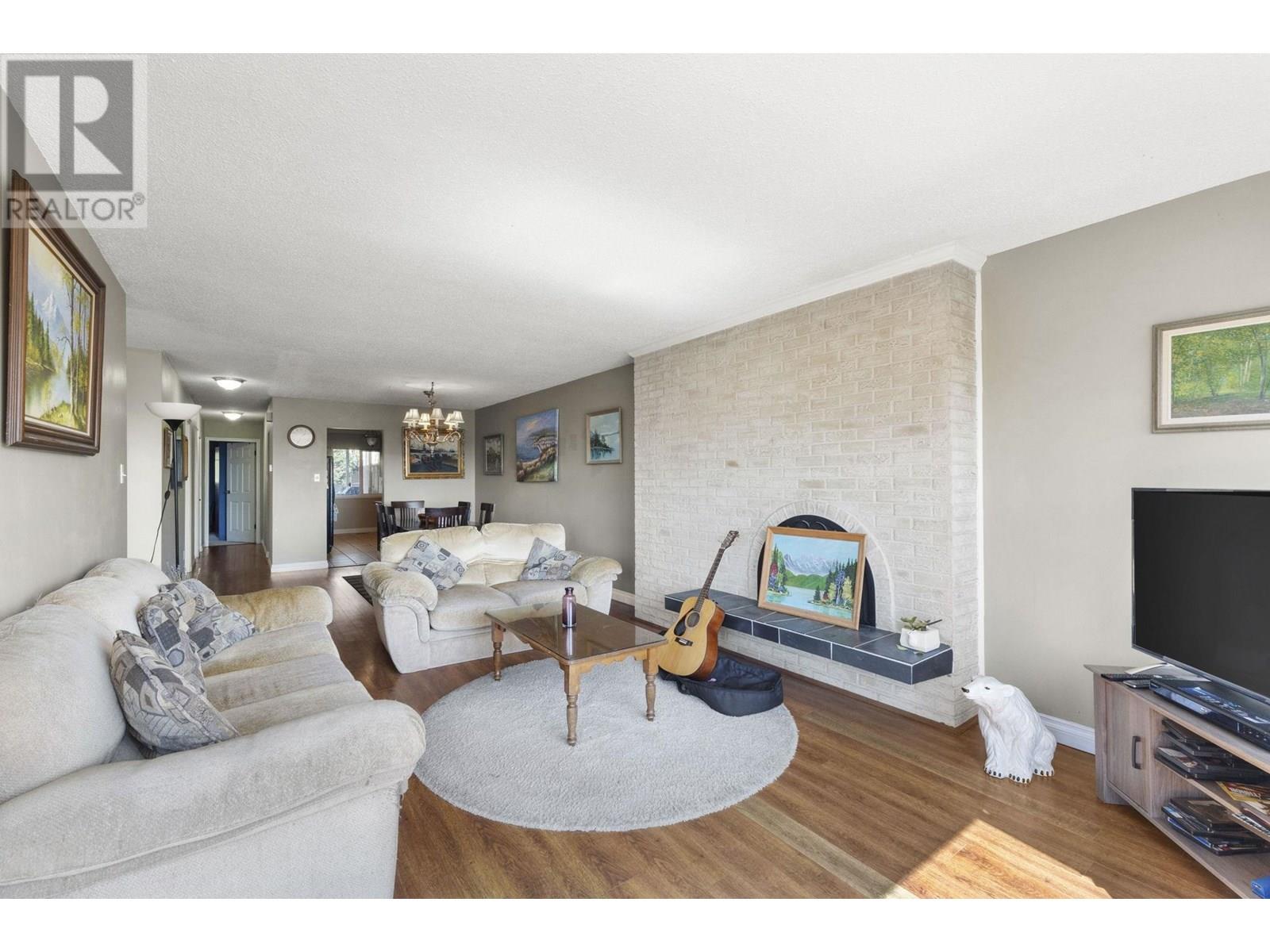 Property at 945 DELESTRE AVENUE image 5