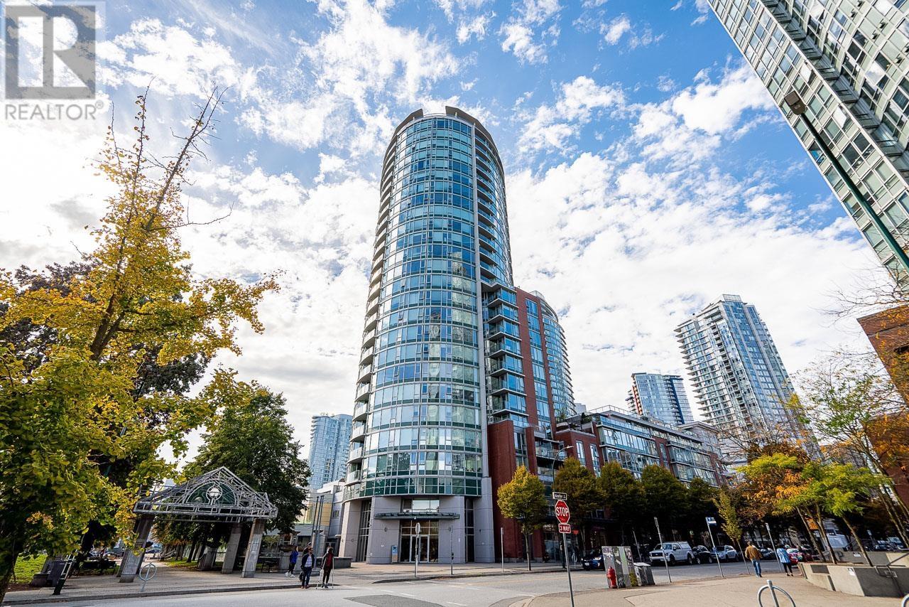 2303 58 Keefer Place, Vancouver, British Columbia  V6B 0B8 - Photo 1 - R3018107