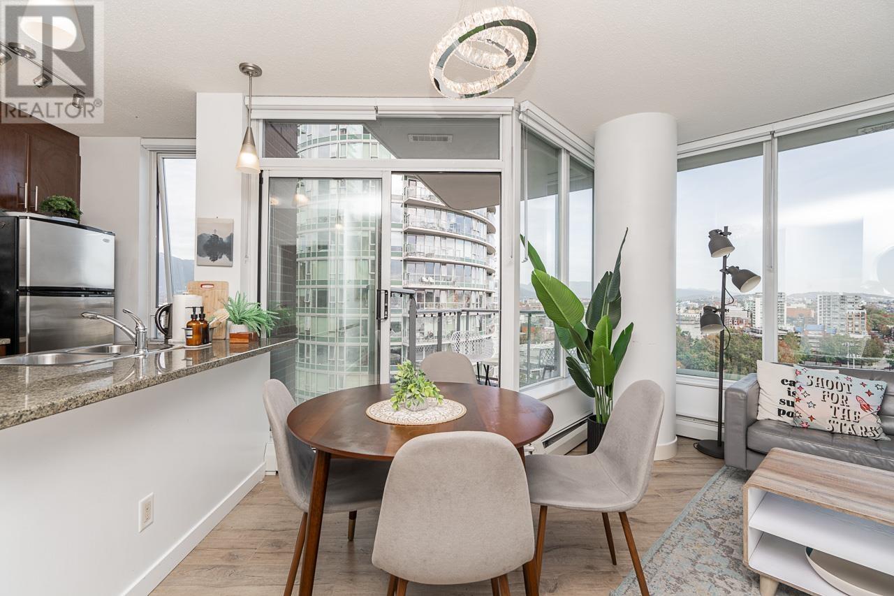 1709 688 Abbott Street, Vancouver, British Columbia  V6B 0B9 - Photo 6 - R3018116