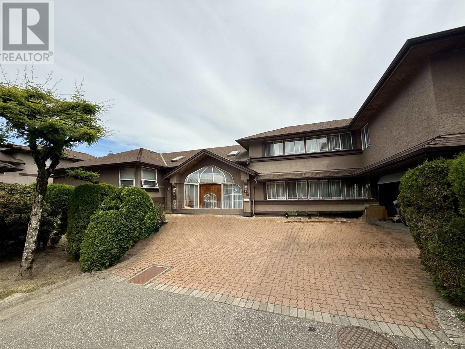Property at 55 5380 SMITH DRIVE image 1