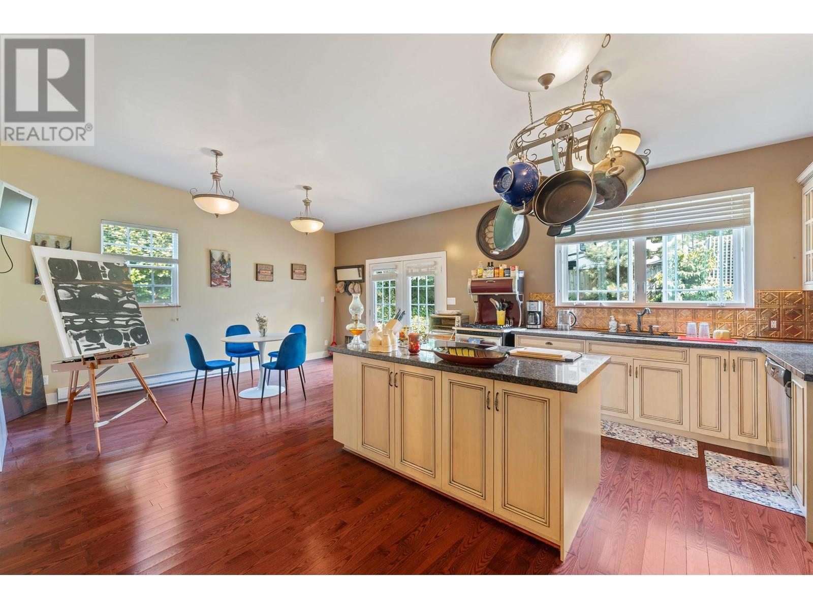 316 Laval Square, Coquitlam, British Columbia  V3K 2C8 - Photo 6 - R3018761
