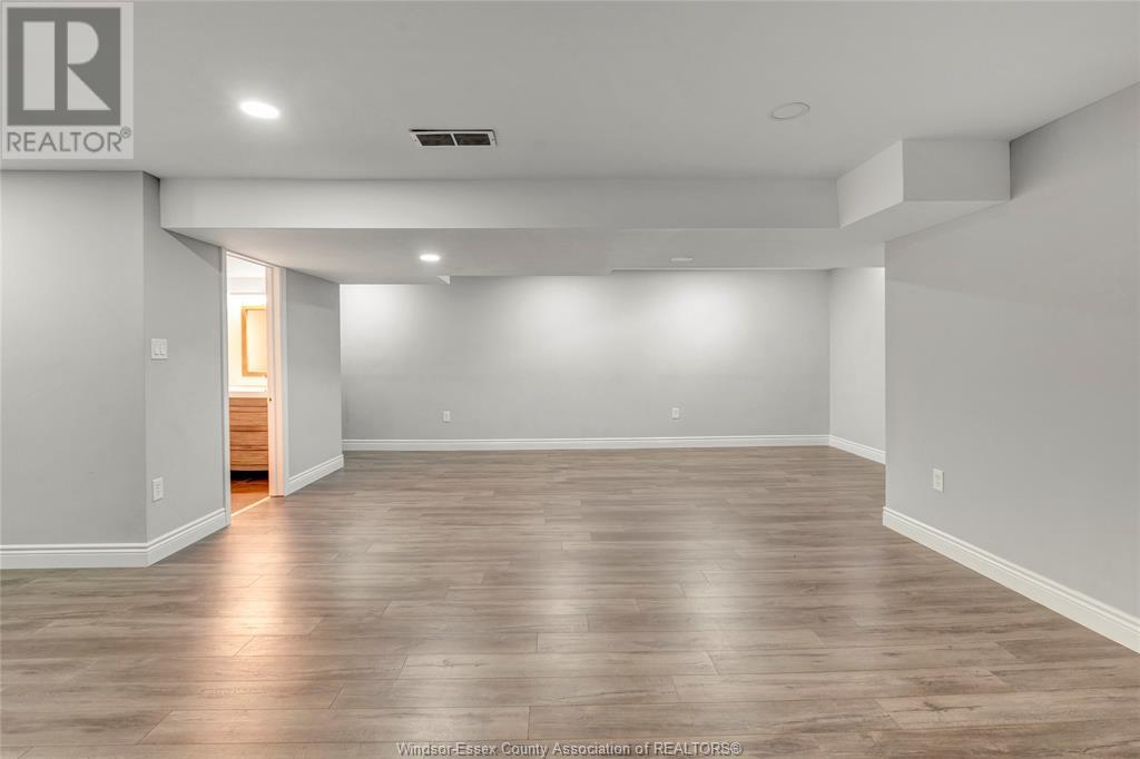 1875 Chateau, Windsor, Ontario  N8P 1M6 - Photo 43 - 25015878