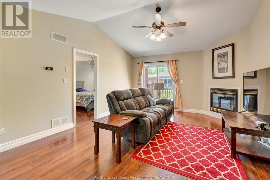 1875 Chateau, Windsor, Ontario  N8P 1M6 - Photo 6 - 25015878