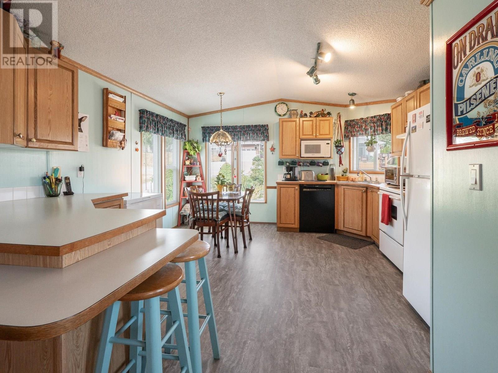 Property at 753 STEINBRUNNER ROAD image 5