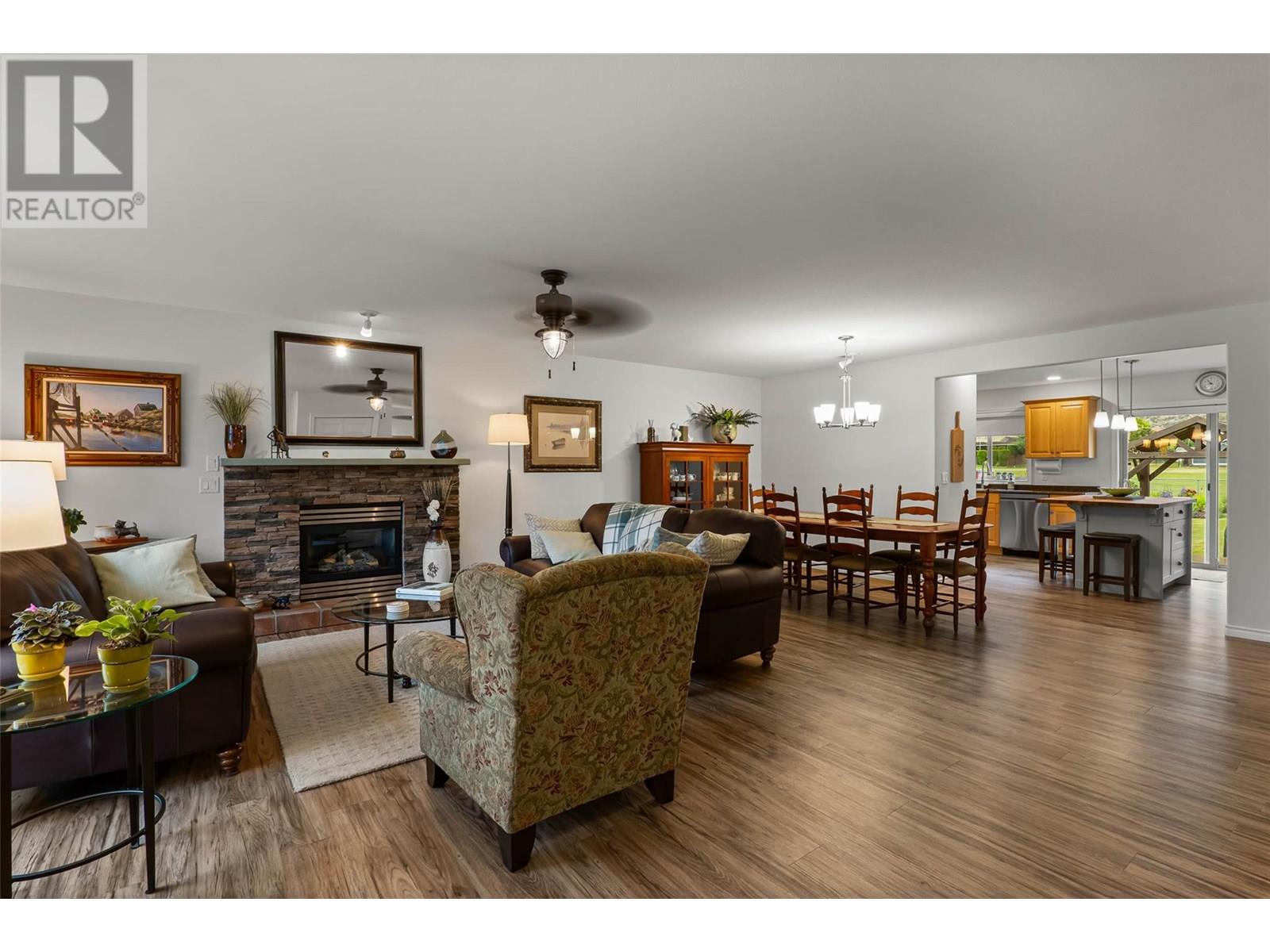 Property at 3712 Navatanee Drive image 3