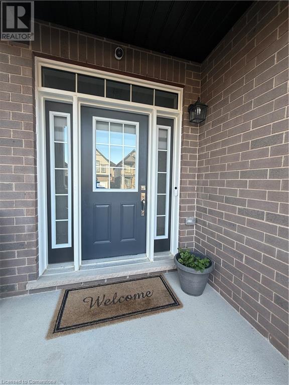 Property at 292 CHOKECHERRY Crescent image 2