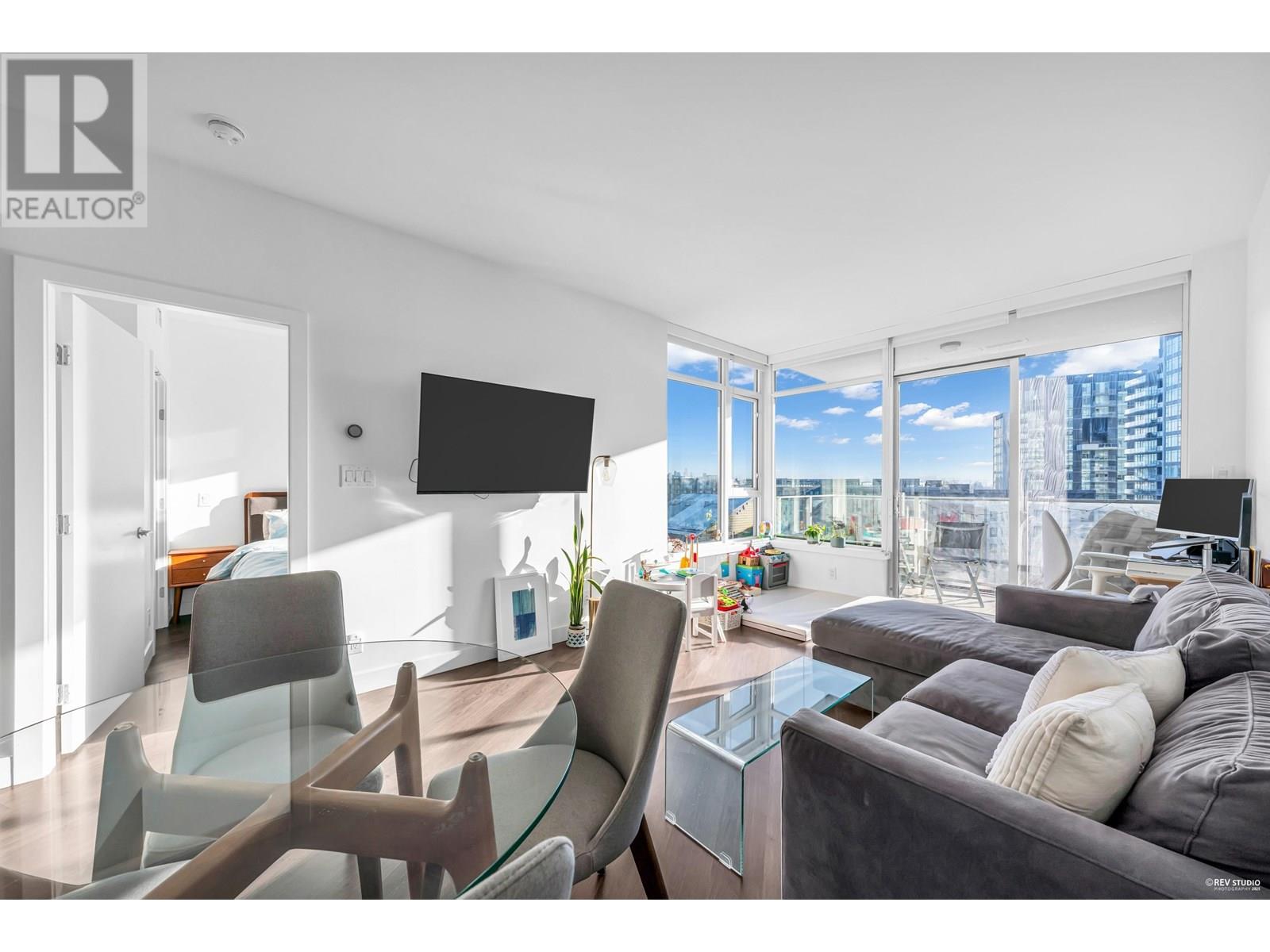 716 3557 Sawmill Crescent, Vancouver, British Columbia  V5S 0E2 - Photo 6 - R3018832