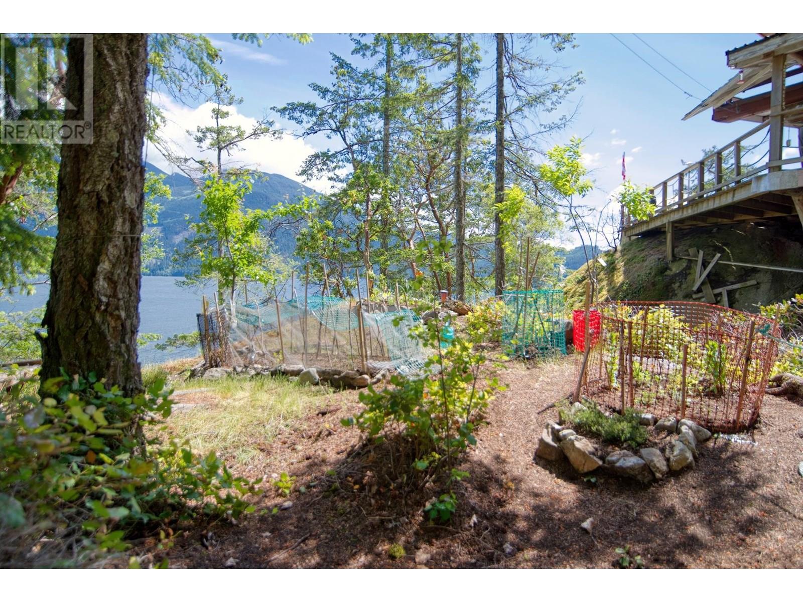 Block 1 Jervis Inlet Beach, Egmont, British Columbia  V0N 1N0 - Photo 15 - R3018800