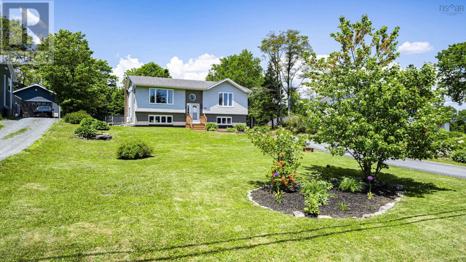 Property at 64 Thomas Street image 1