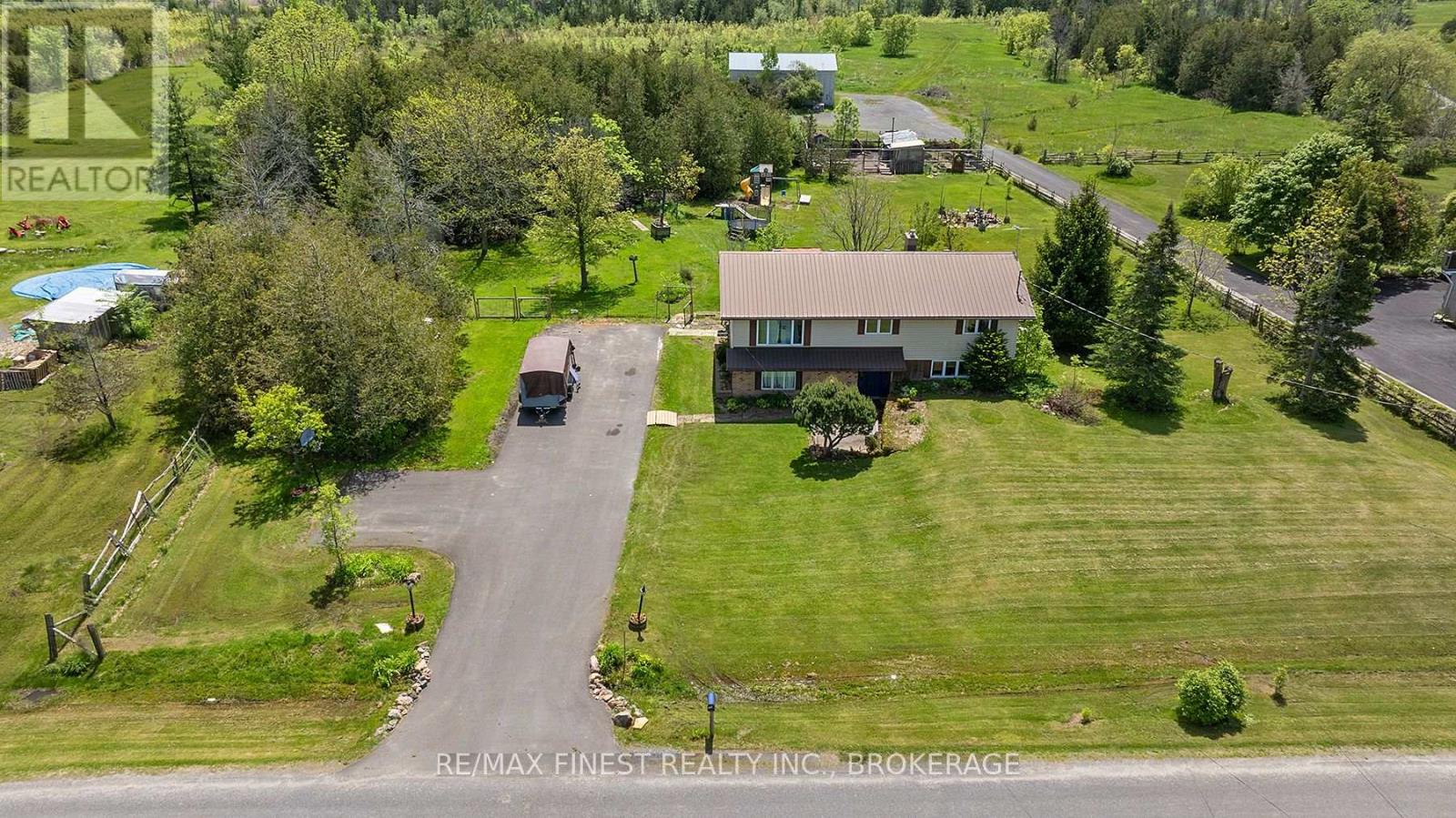 Property at 706 CATON ROAD image 3