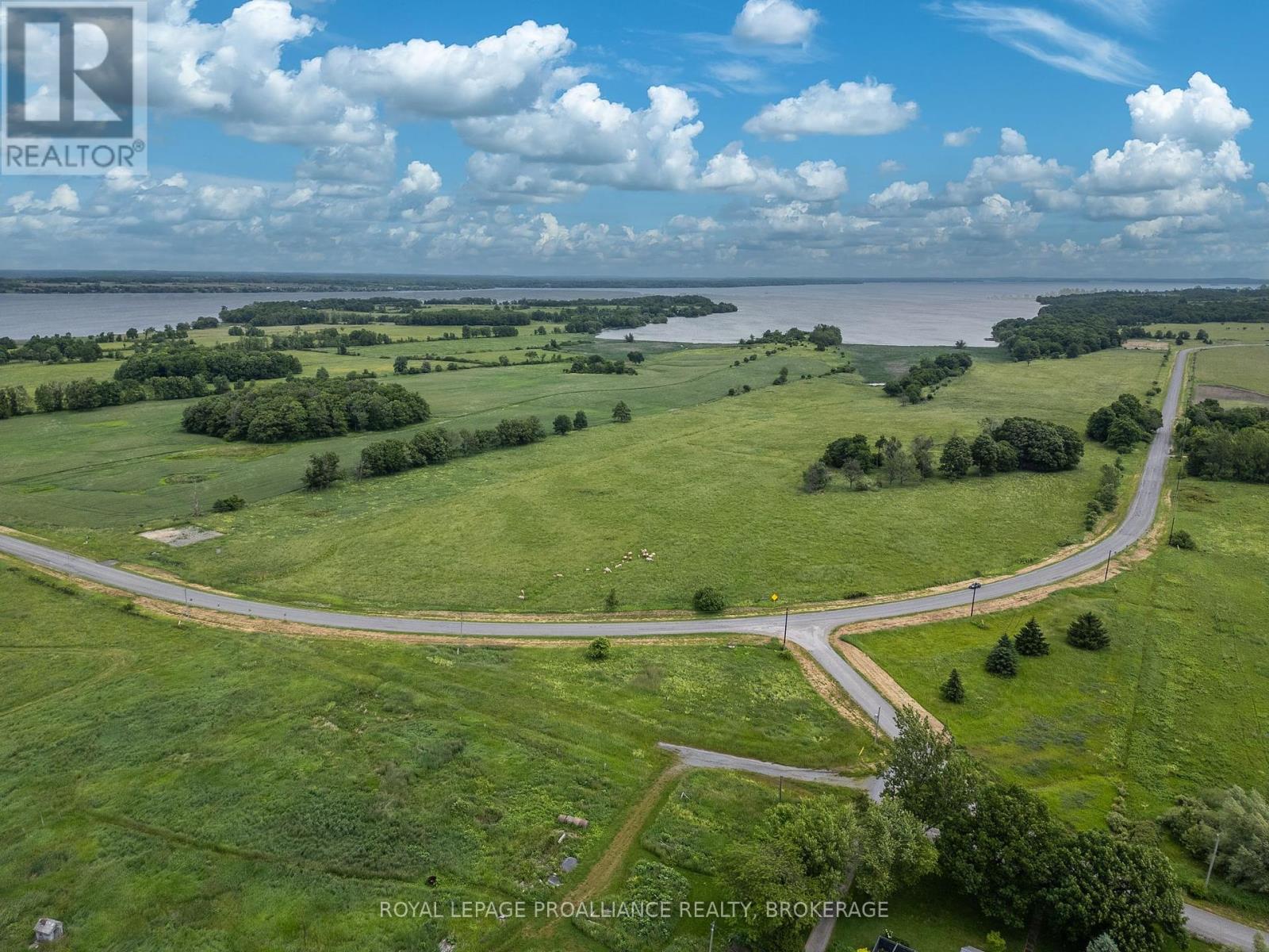 15 Irvine Bay Lane, Frontenac Islands, Ontario  K0H 2Y0 - Photo 11 - X12240007