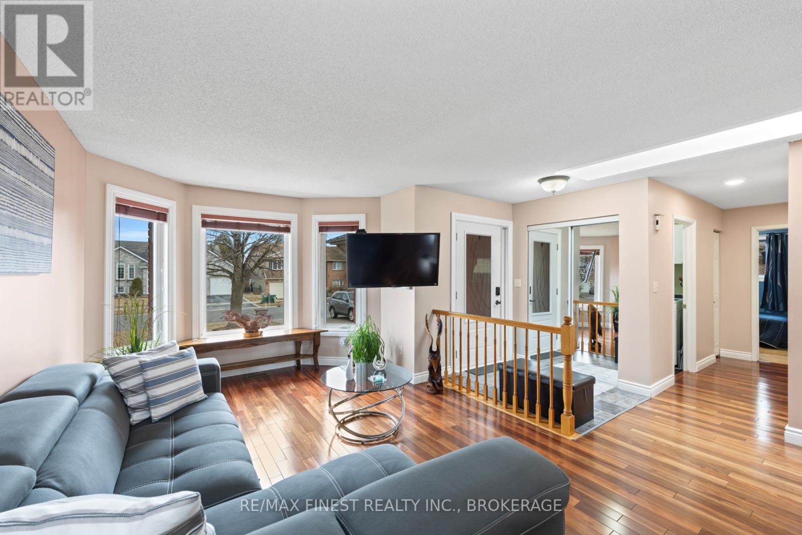 Property at 525 CITATION CRESCENT image 4
