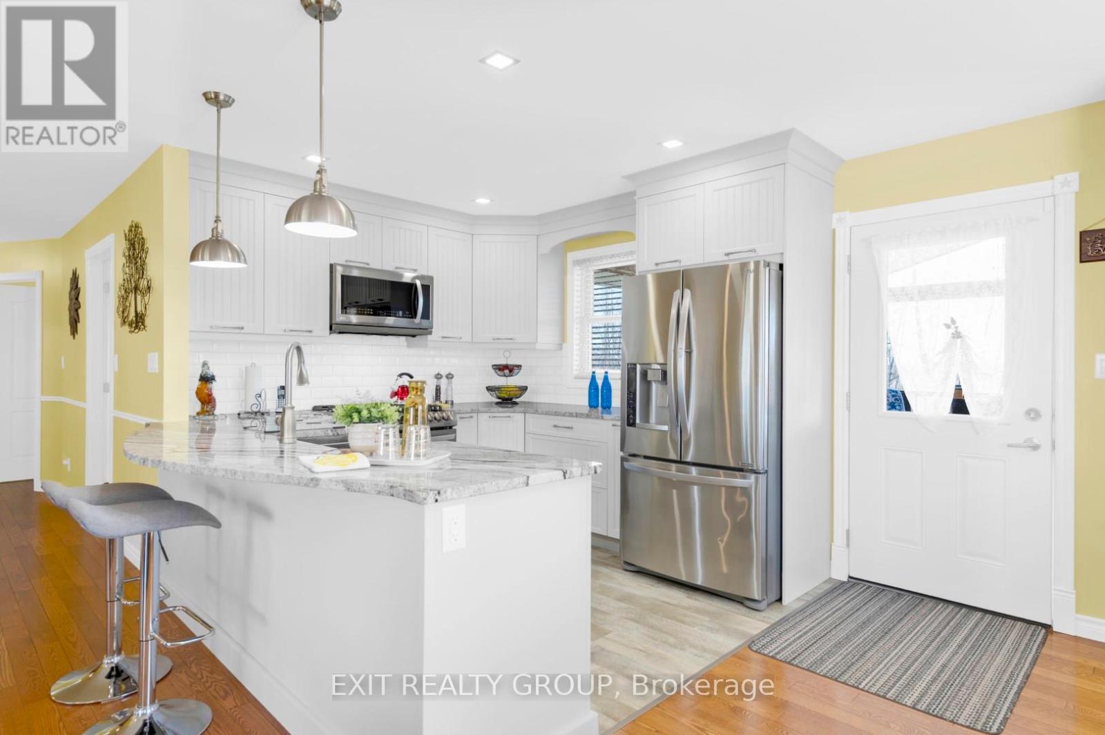 1690 Wallbridge Loyalist Road, Quinte West, Ontario  K8N 4Z5 - Photo 13 - X12239954