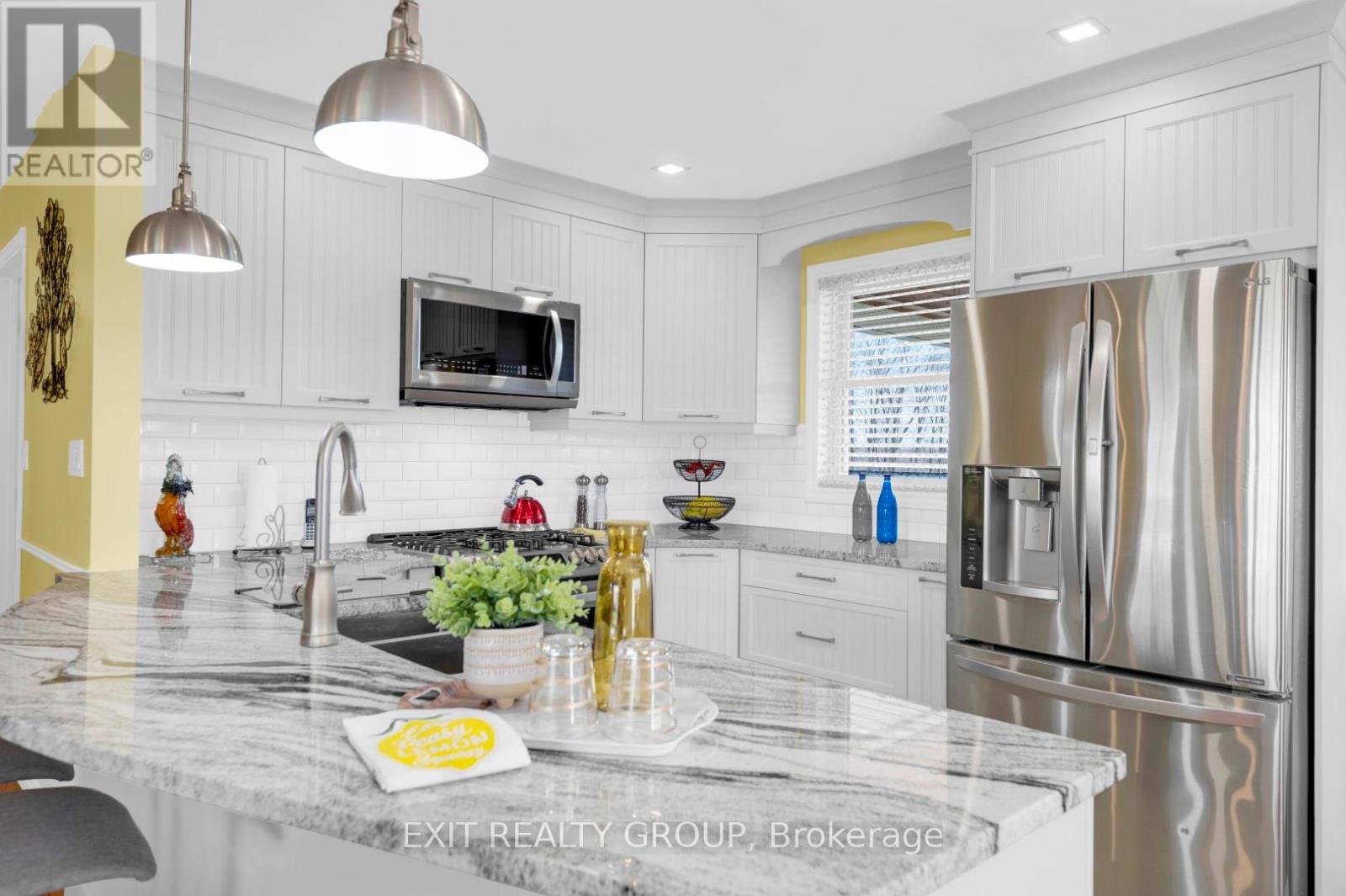 1690 Wallbridge Loyalist Road, Quinte West, Ontario  K8N 4Z5 - Photo 15 - X12239954