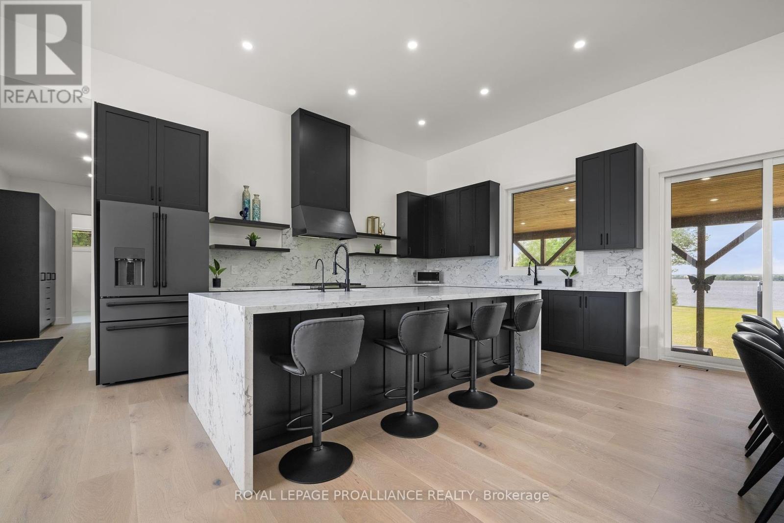 2528 County Rd 3, Prince Edward County, Ontario K0K 1L0 - Photo 11 - X12240297