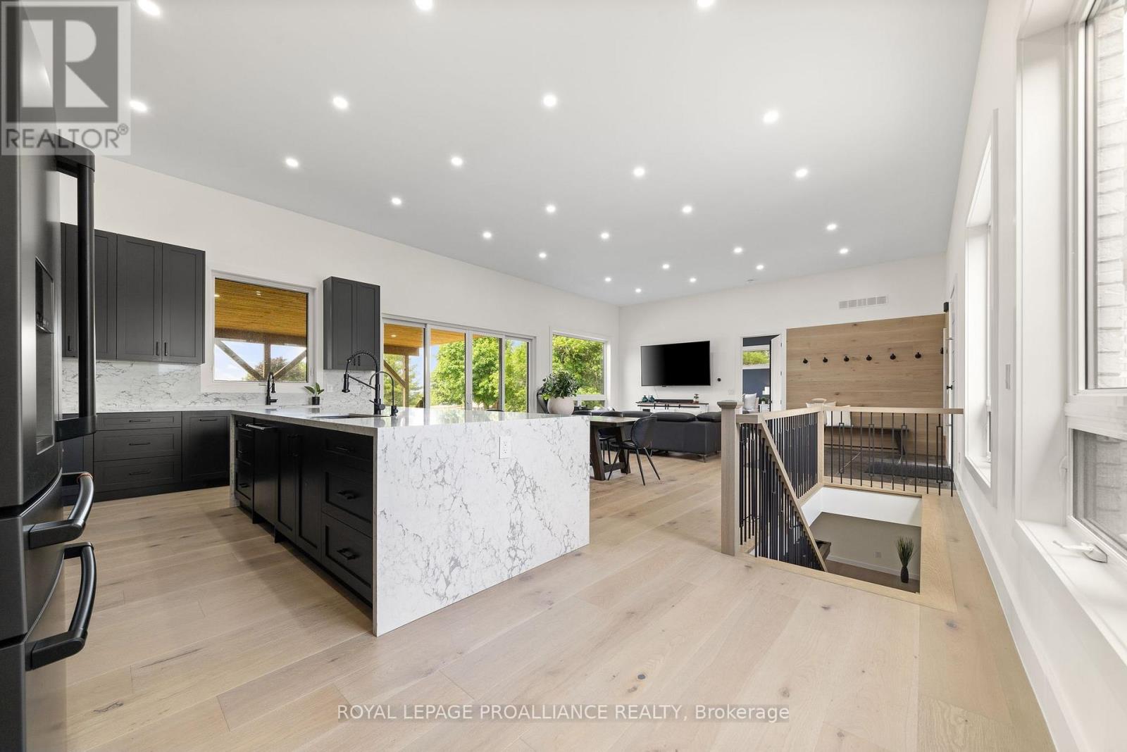 2528 County Rd 3, Prince Edward County, Ontario K0K 1L0 - Photo 24 - X12240297