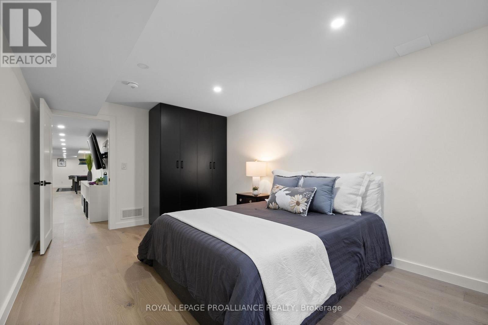 2528 County Rd 3, Prince Edward County, Ontario K0K 1L0 - Photo 29 - X12240297