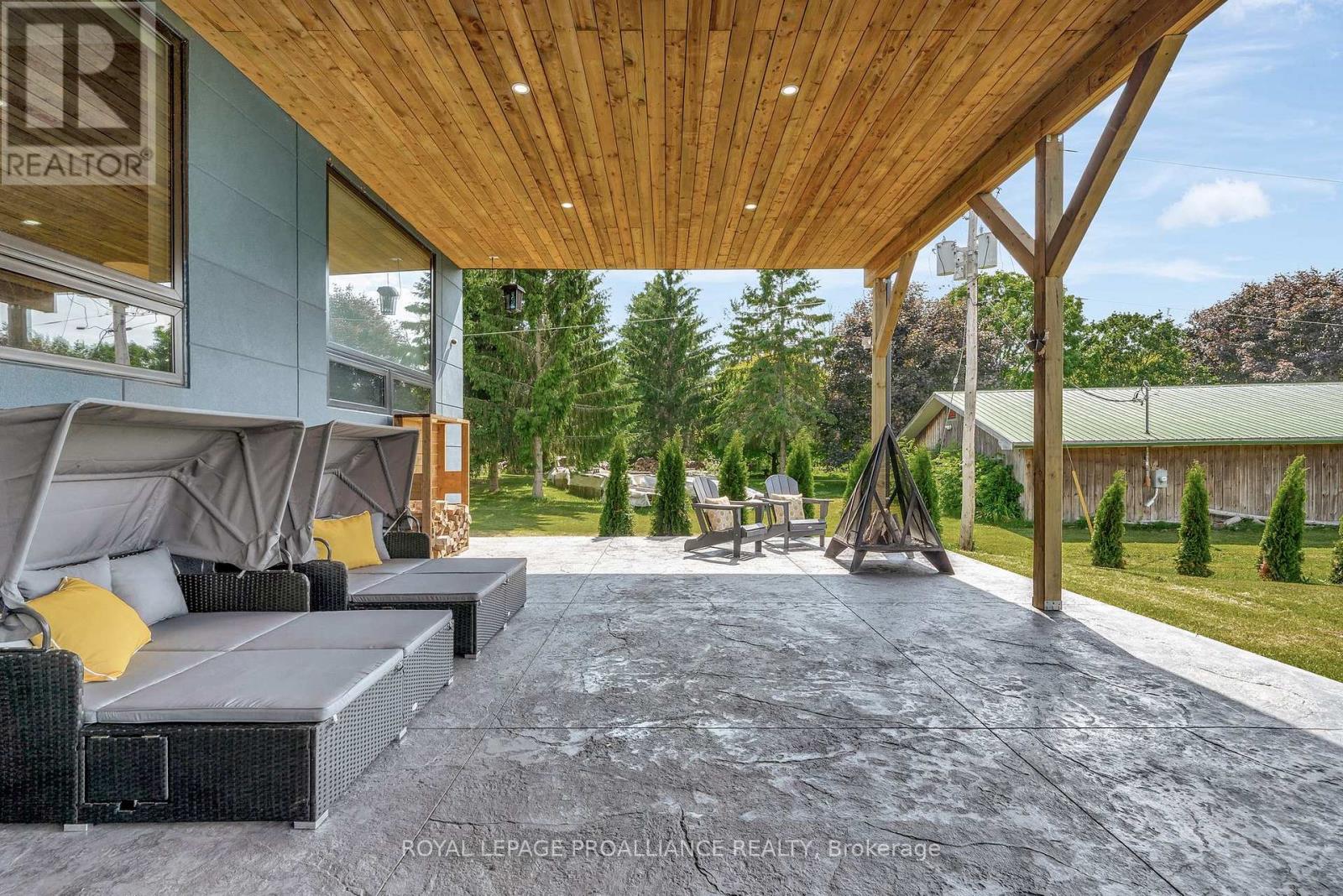 2528 County Rd 3, Prince Edward County, Ontario K0K 1L0 - Photo 34 - X12240297