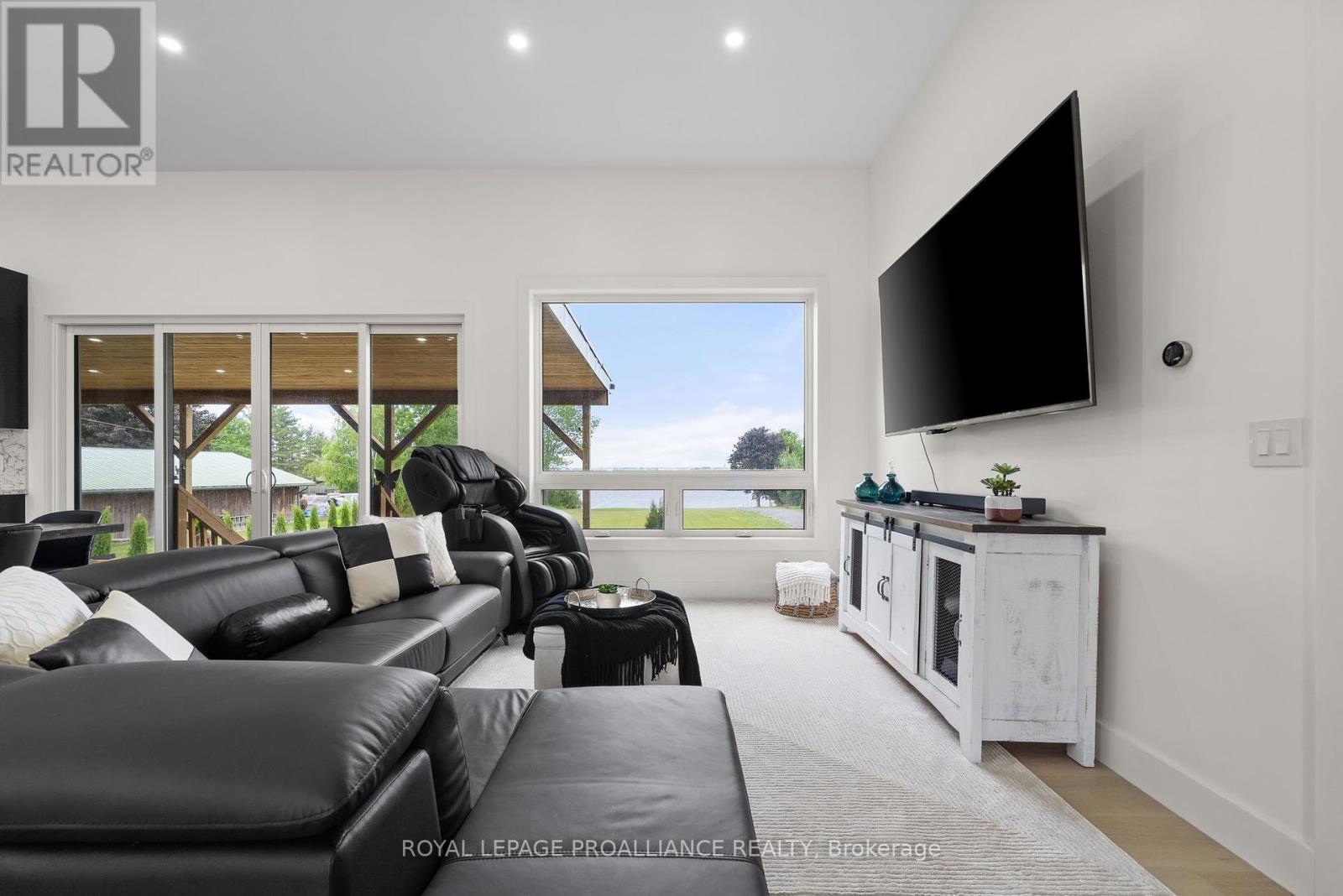 2528 County Rd 3, Prince Edward County, Ontario K0K 1L0 - Photo 7 - X12240297