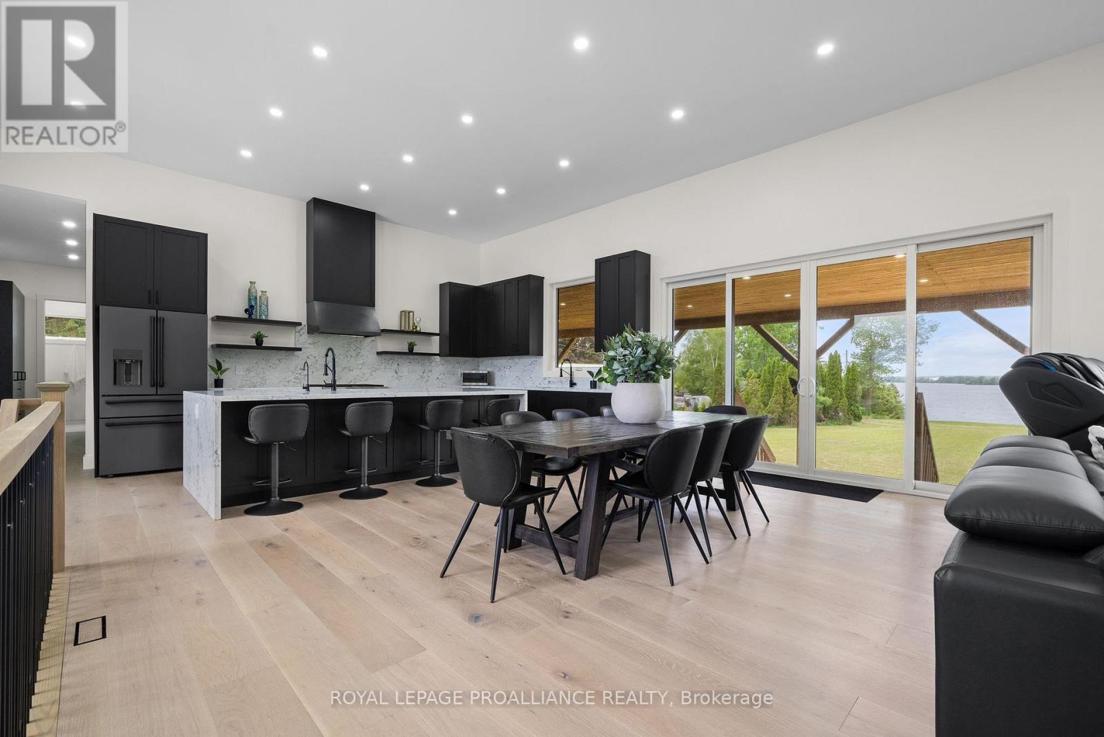 2528 County Rd 3, Prince Edward County, Ontario K0K 1L0 - Photo 9 - X12240297