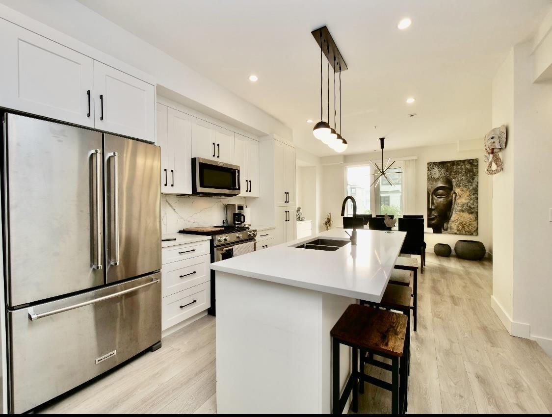 Property at 26 19624 56 AVENUE image 3