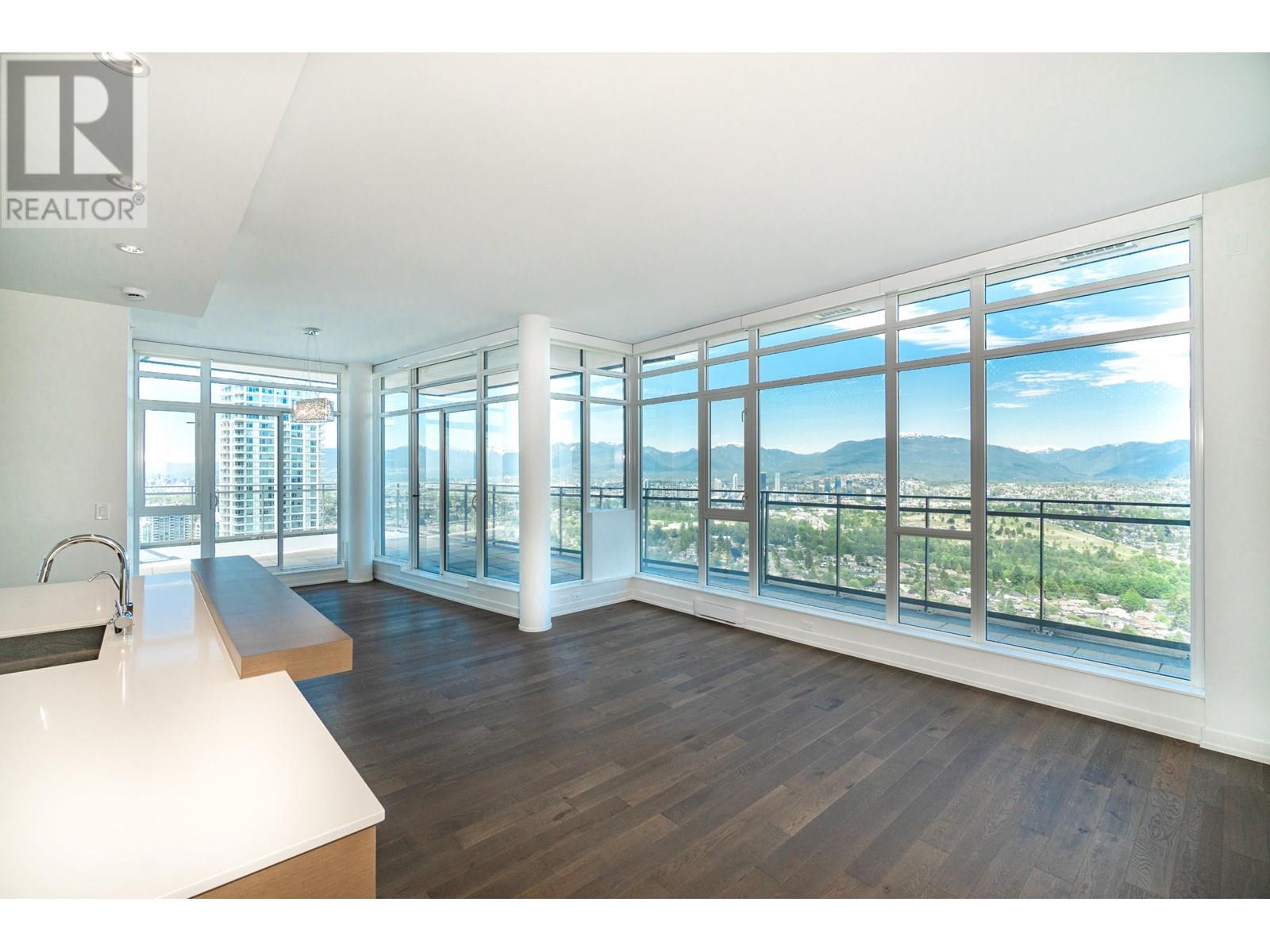 Property at 3802 4688 KINGSWAY image 4