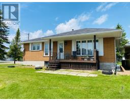 14 NOTRE DAME STREET, Opasatika, Ontario