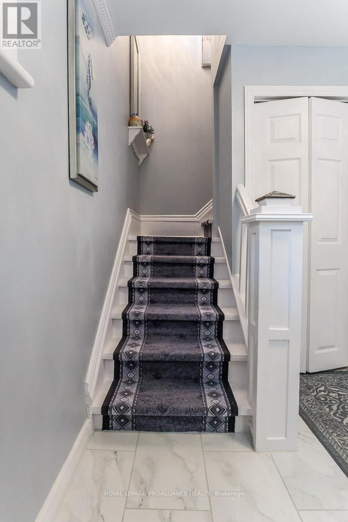84 Murray Street, Brockville, Ontario  K6V 2X1 - Photo 18 - X12239810