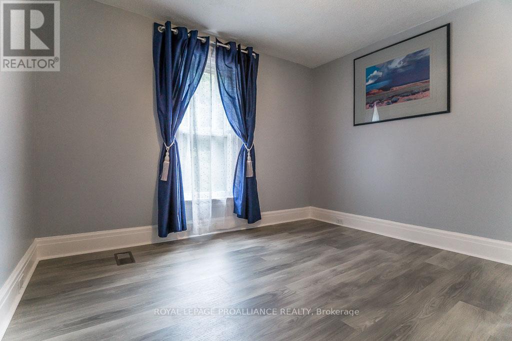 84 Murray Street, Brockville, Ontario  K6V 2X1 - Photo 24 - X12239810