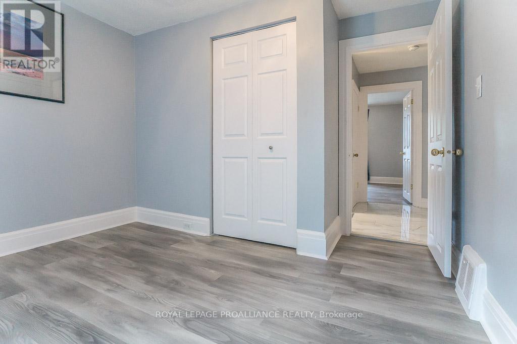 84 Murray Street, Brockville, Ontario  K6V 2X1 - Photo 25 - X12239810