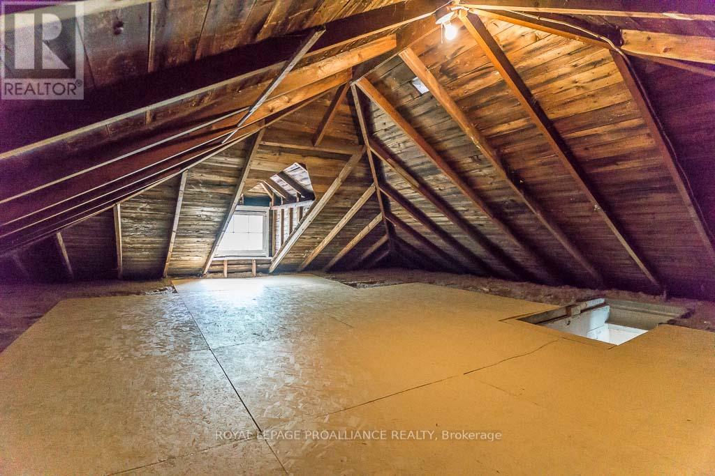 84 Murray Street, Brockville, Ontario  K6V 2X1 - Photo 40 - X12239810