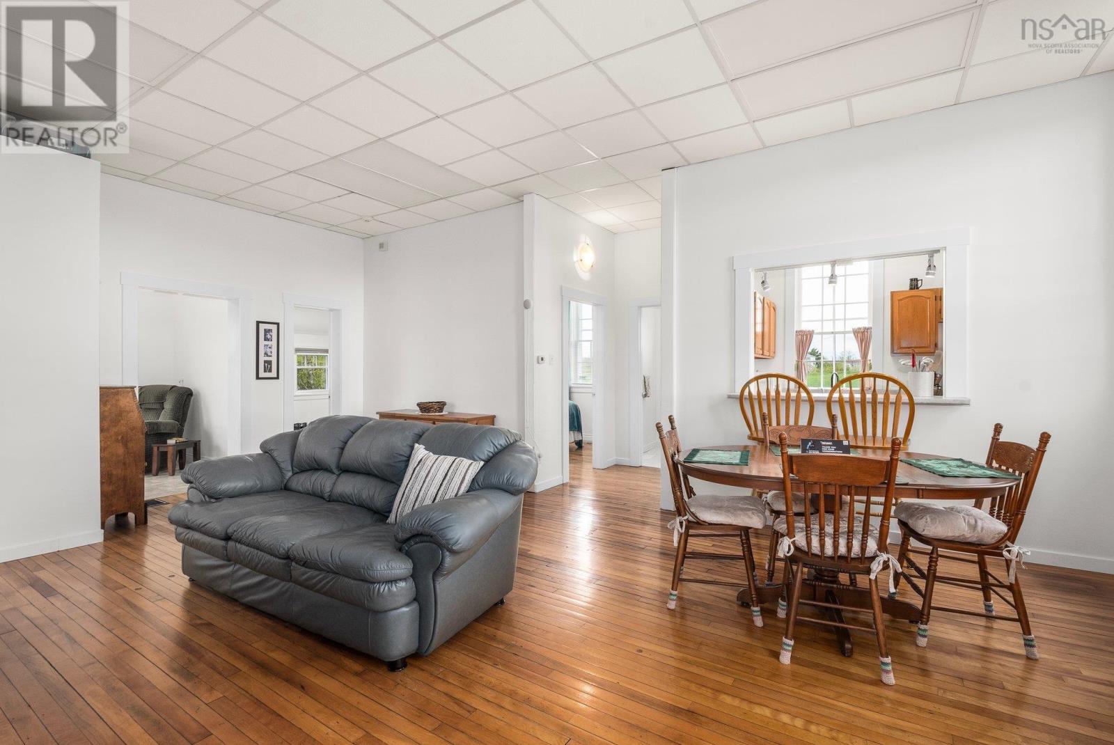 Property at 828 Highway 6 image 5