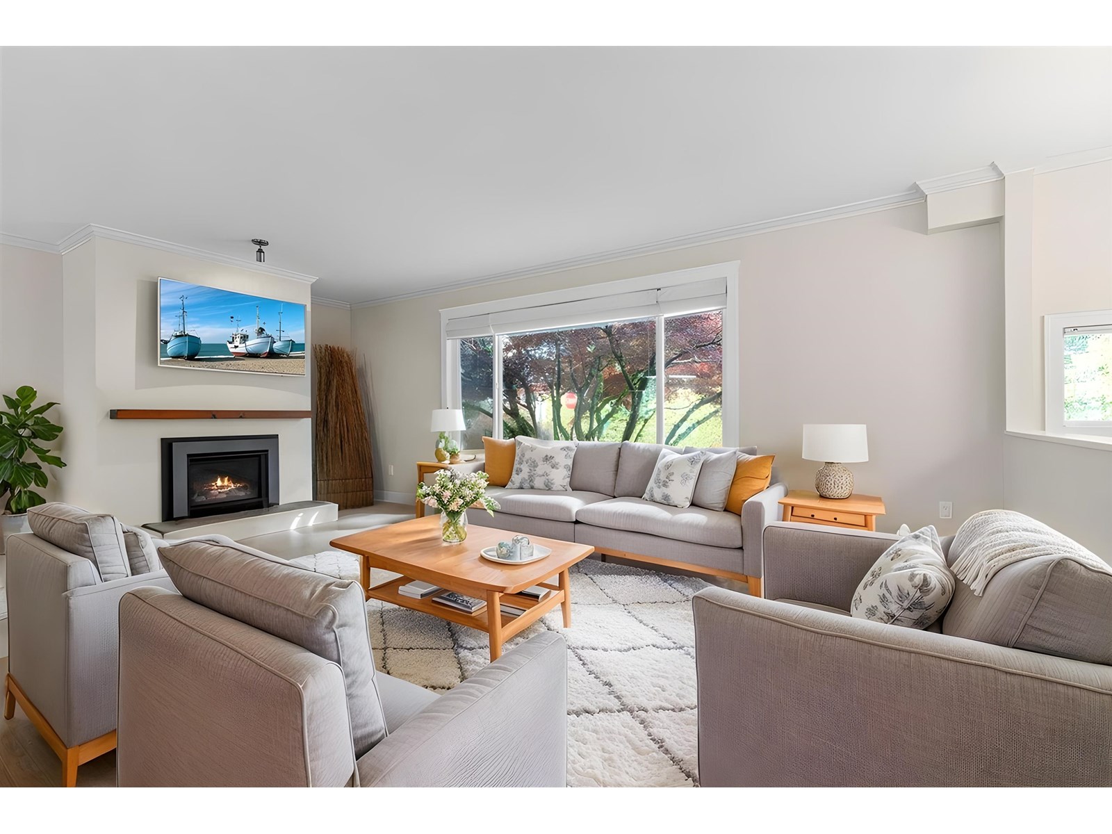 Property at 13950 BLACKBURN AVENUE image 4