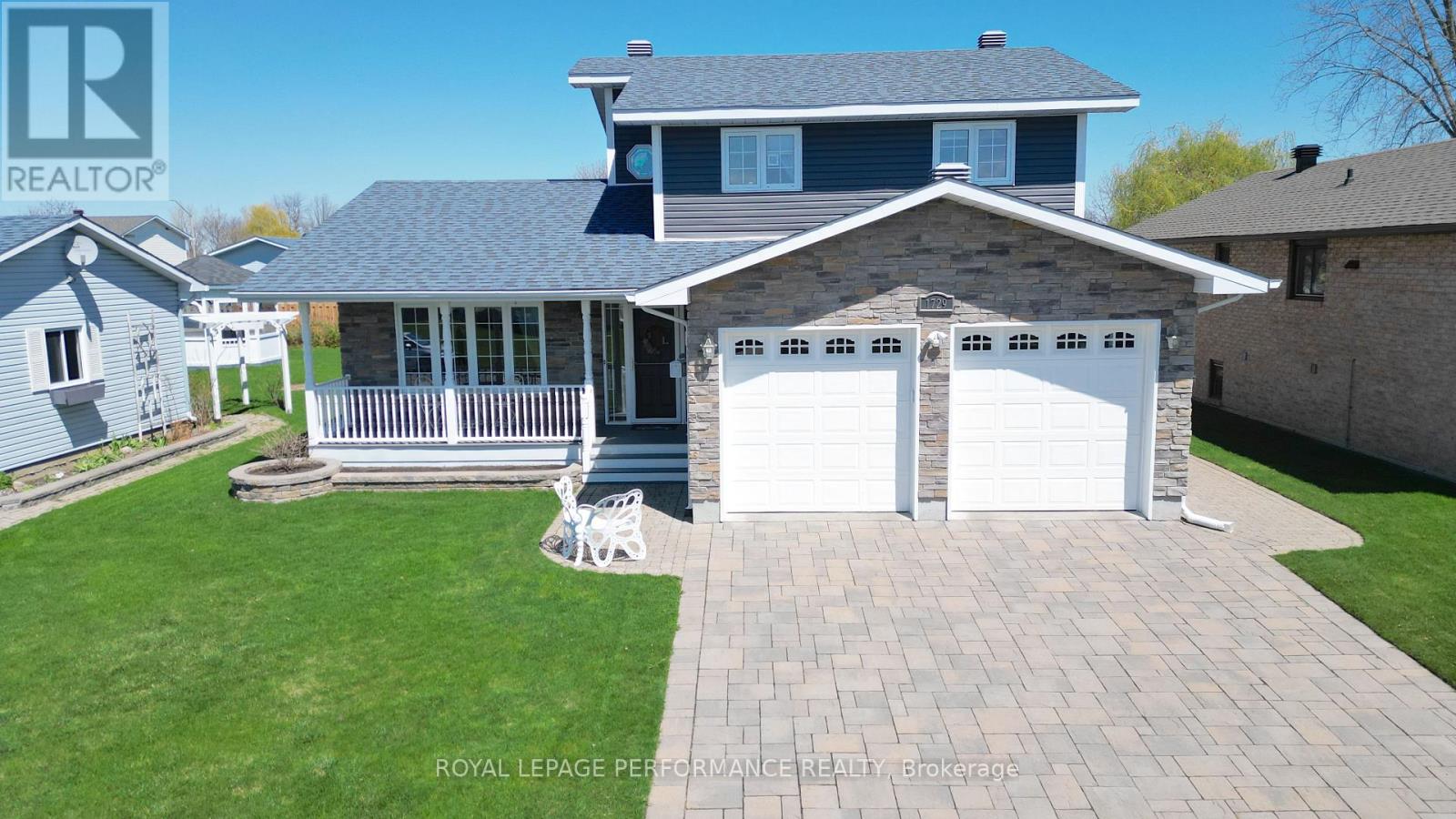 Property at 1729 MACINTYRE AVENUE image 1