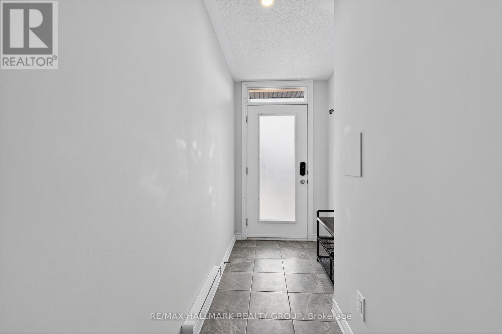Property at 551 TAKAMOSE PRIVATE image 5