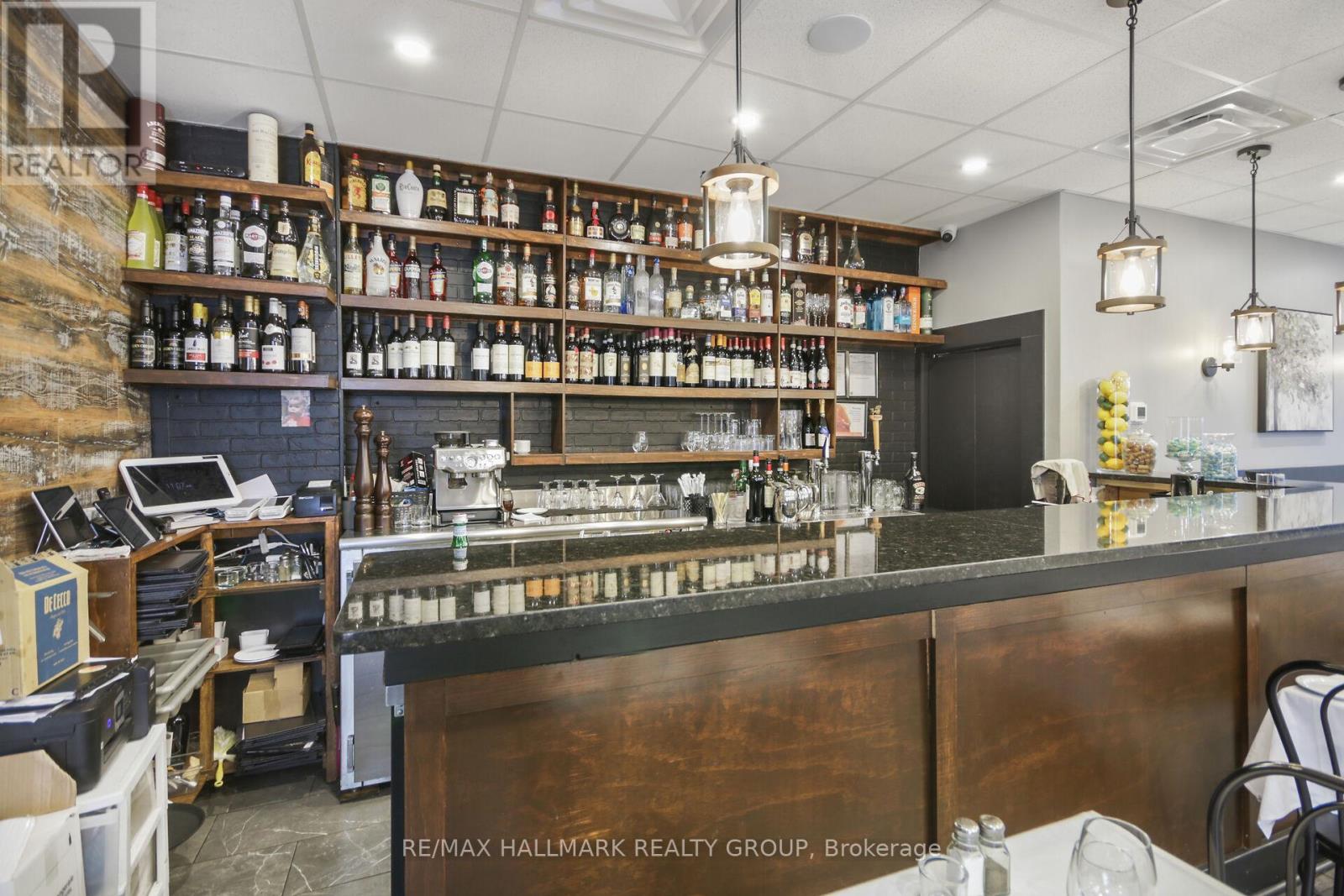 641 Somerset Street W, Ottawa, Ontario  K1R 5K3 - Photo 19 - X12240058