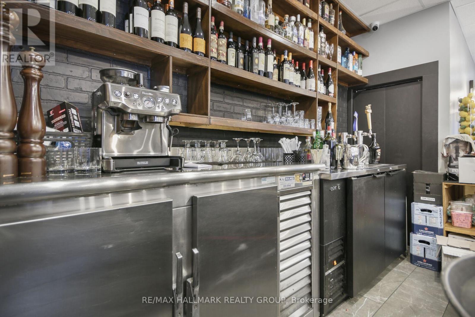 641 Somerset Street W, Ottawa, Ontario  K1R 5K3 - Photo 21 - X12240058