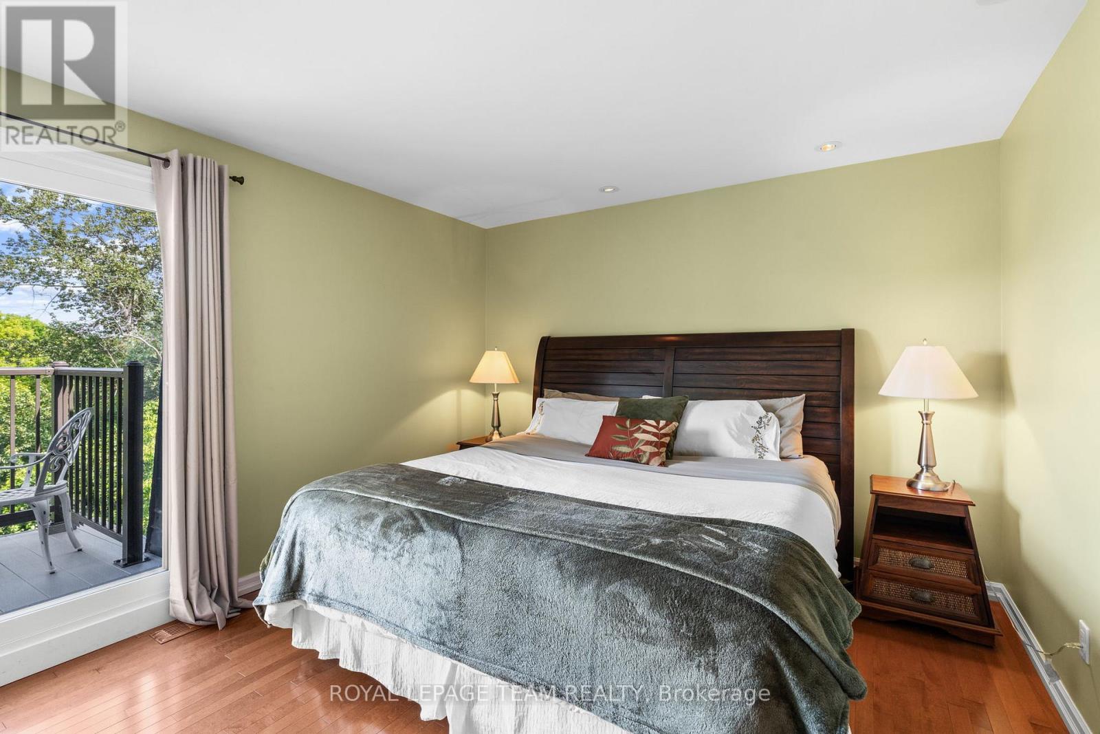 4 - 1011 Prince Of Wales Drive, Ottawa, Ontario  K2C 3K1 - Photo 12 - X12240471