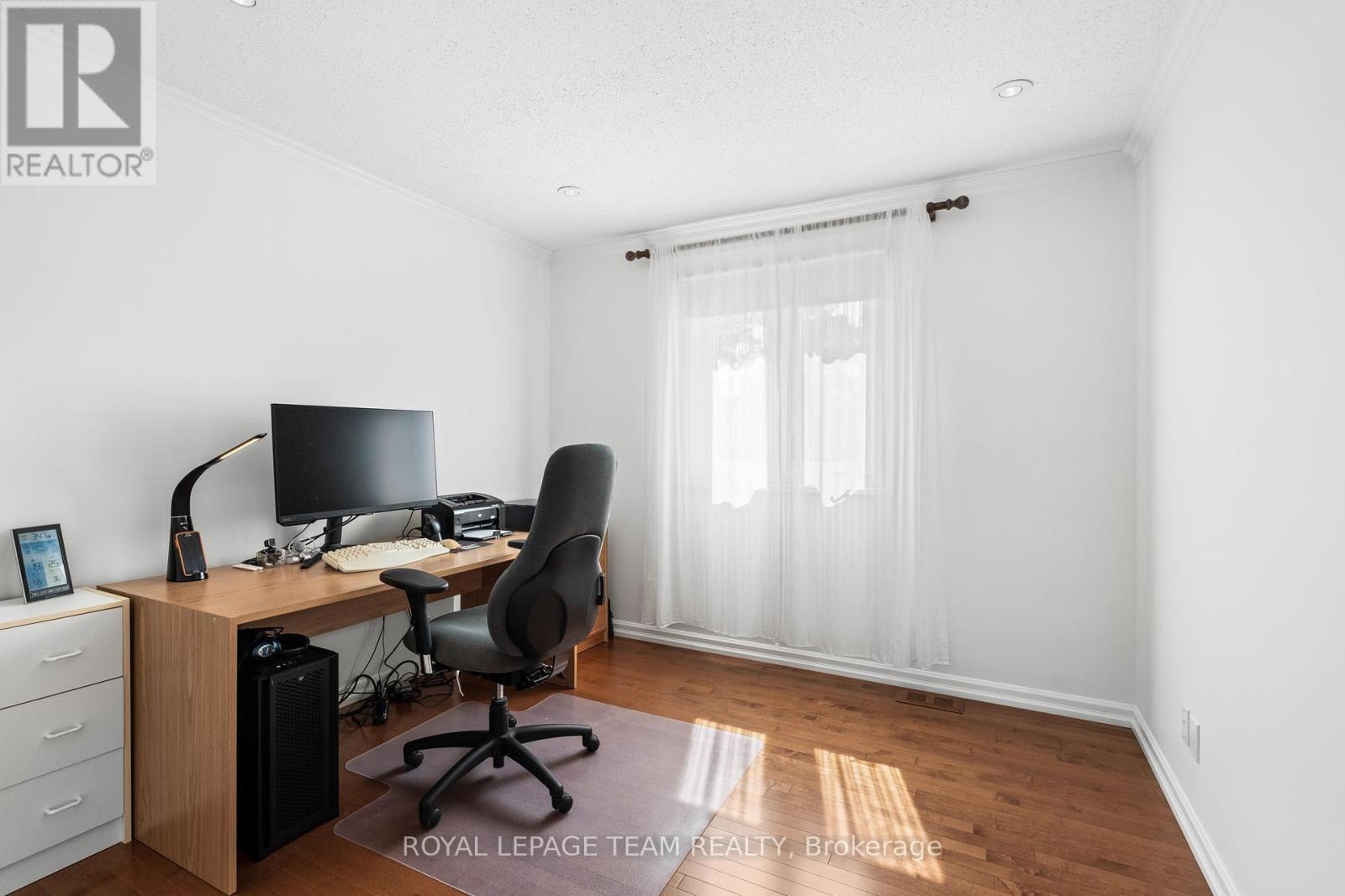 4 - 1011 Prince Of Wales Drive, Ottawa, Ontario  K2C 3K1 - Photo 17 - X12240471