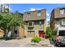 4 - 1011 PRINCE OF WALES DRIVE, Ottawa, Ontario
